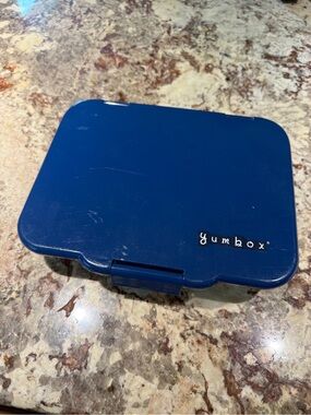 Yumbox Stainless Steel Blue Leakproof Lunch Box